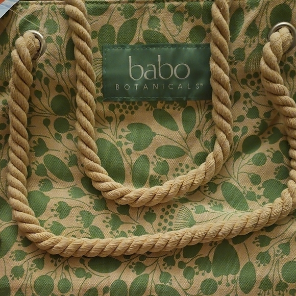 Green Floral Tote Bag New - Picture 2 of 5